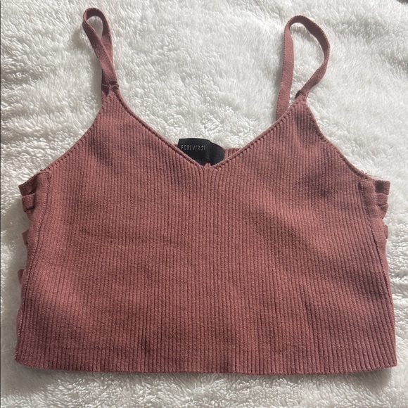 Forever 21 Tops - Forever 21 Dusty Rose Ribbed V-Neck Crop Cami